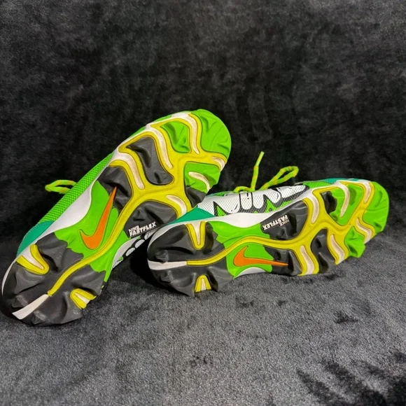 Nike Hustle Youth Baseball Cleats 5Y FZ8656-300 Neon Green Graphic Molded 2024 - Picture 9 of 10